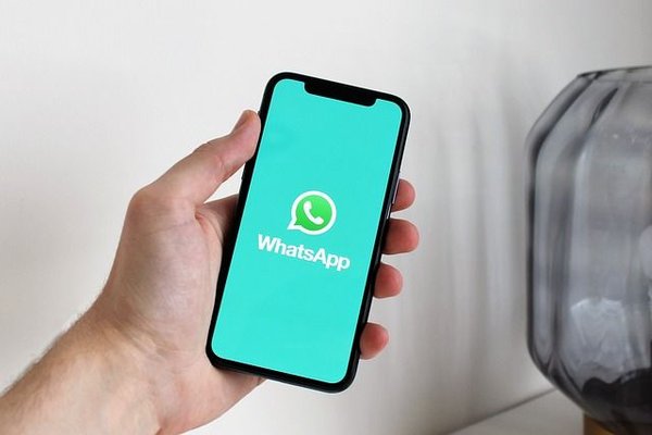 Comment lire les messages supprimés sur WhatsApp ?